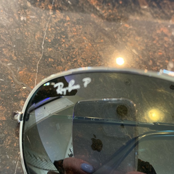 Ray Ban Polarized Aviator Sunglasses RB3293 - Picture 4 of 5